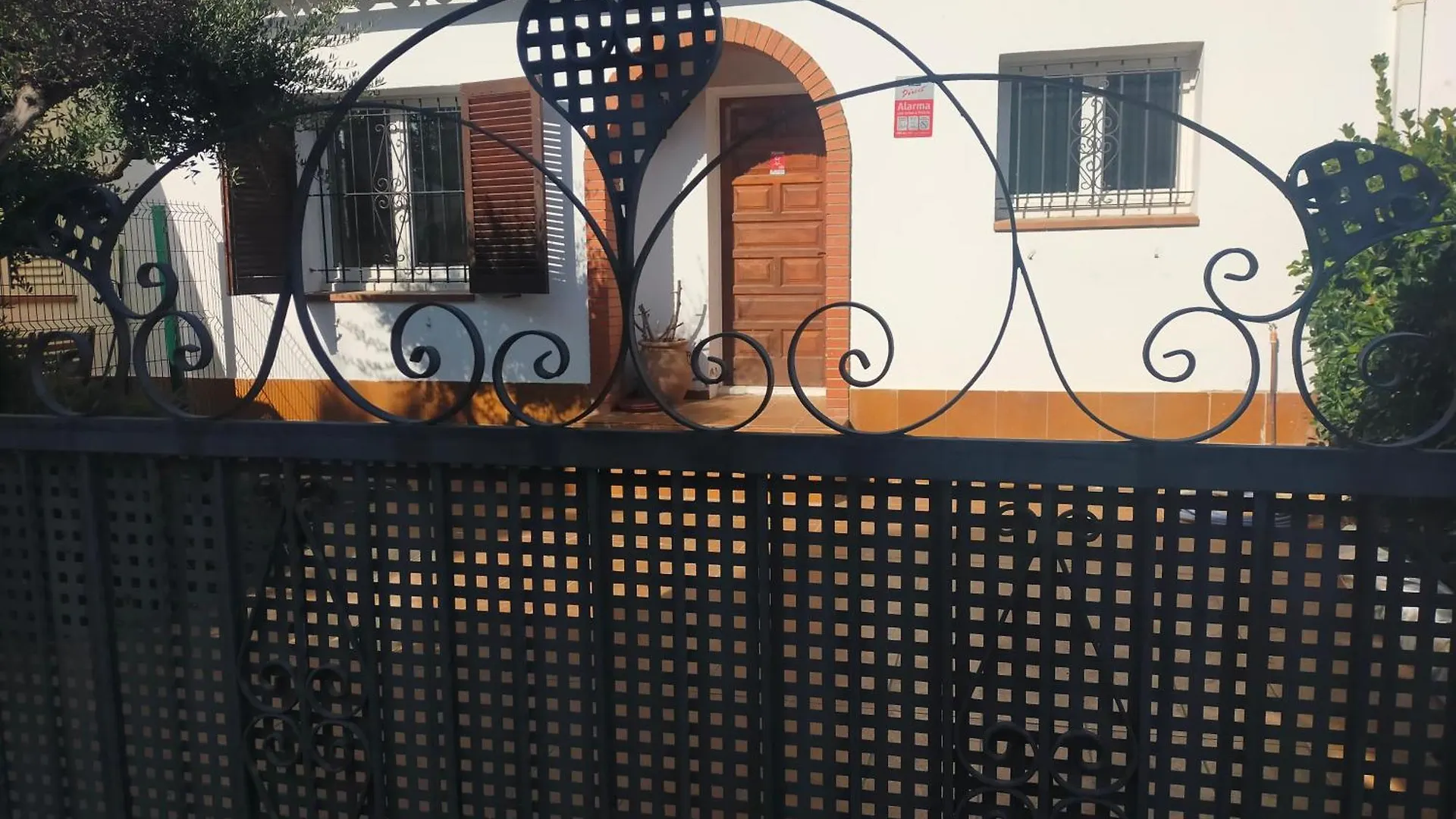 Villa Casita Con Jardin, Parking, Bicis, Padel Surf Ampurias Ferienhaus